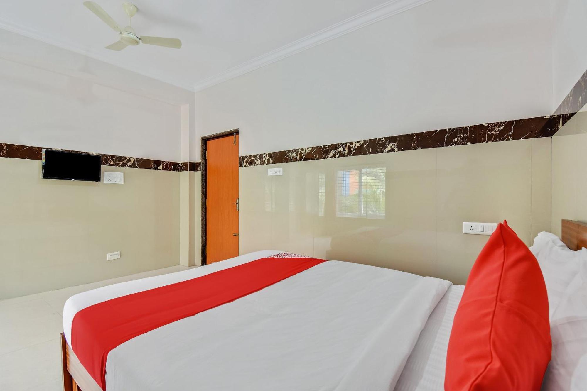 Hotel O Sri Sai Guru Comforts Yelahanka Exterior foto